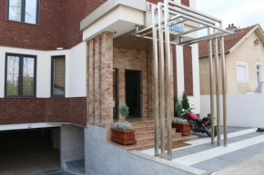  Hotel Admiral  Prizren
